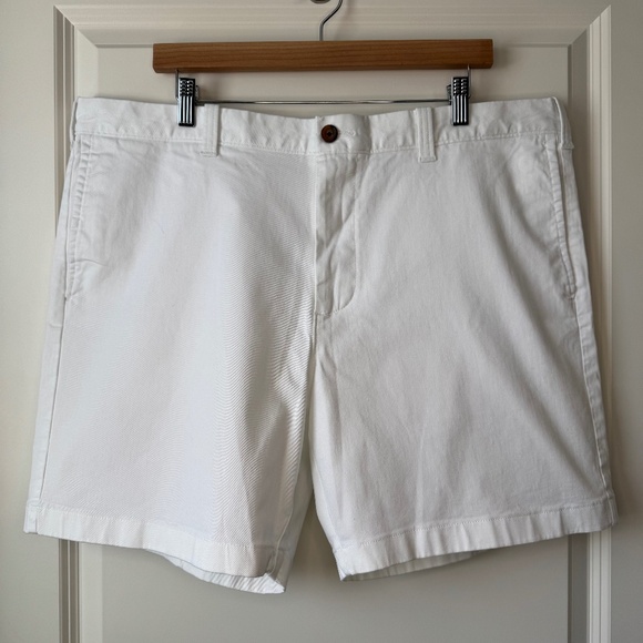 J.Crew Men's 7" flex chino short - Size 40 - Picture 1 of 5